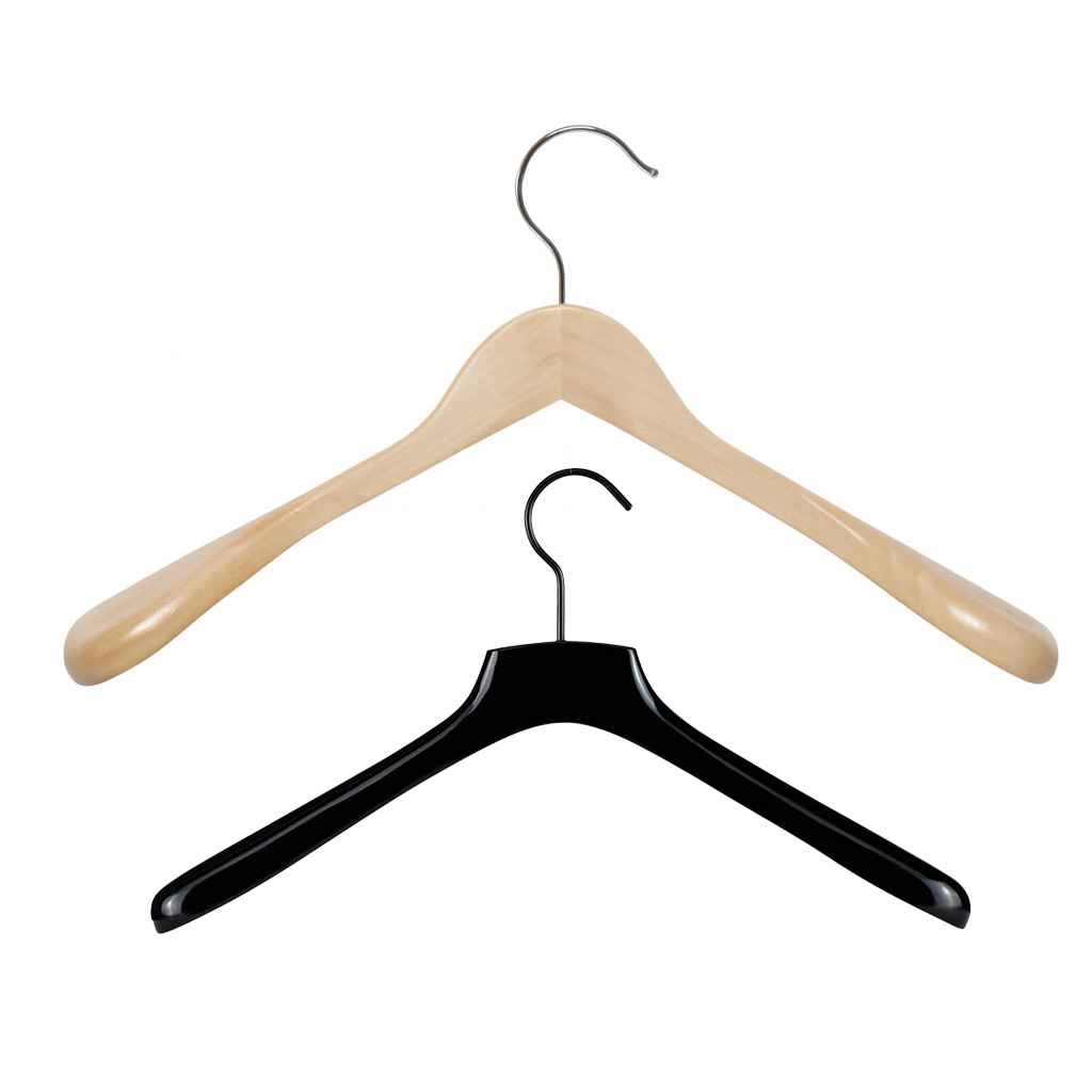 Cintre premium en bois à larges épaules Cintre premium en bois à larges épaules