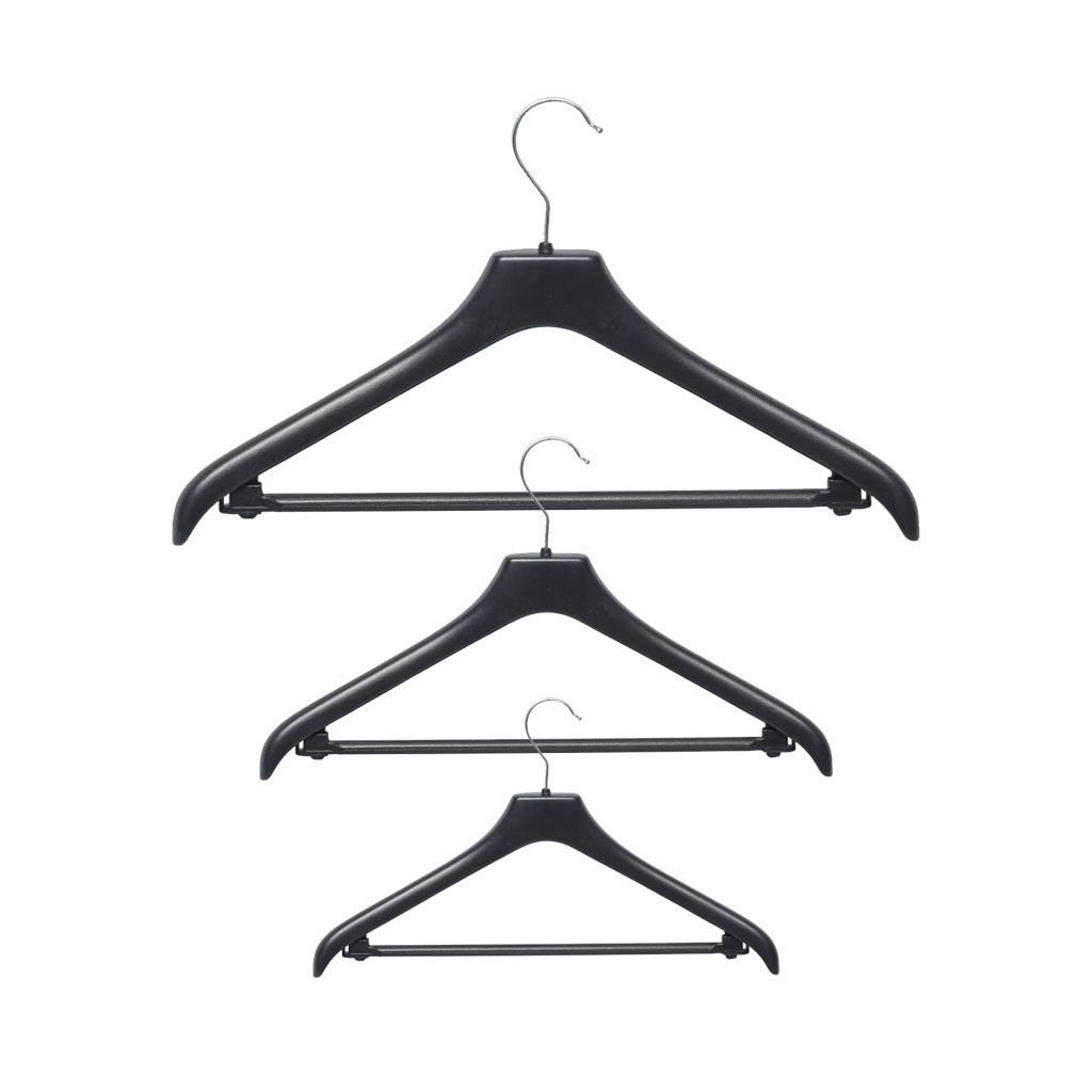 Cintre en plastique noir